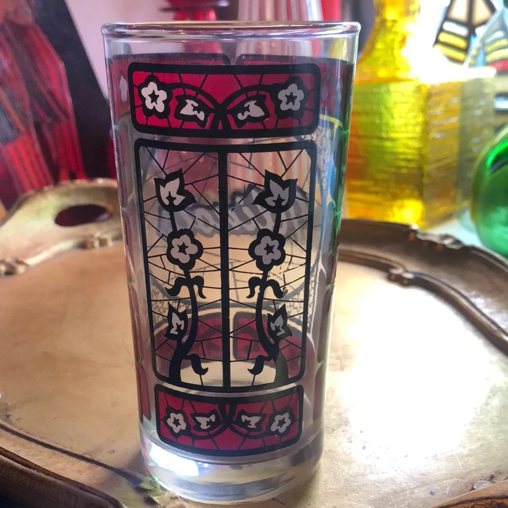 🖤VINTAGE Illinois Souvenir Glass with Red and Black Design